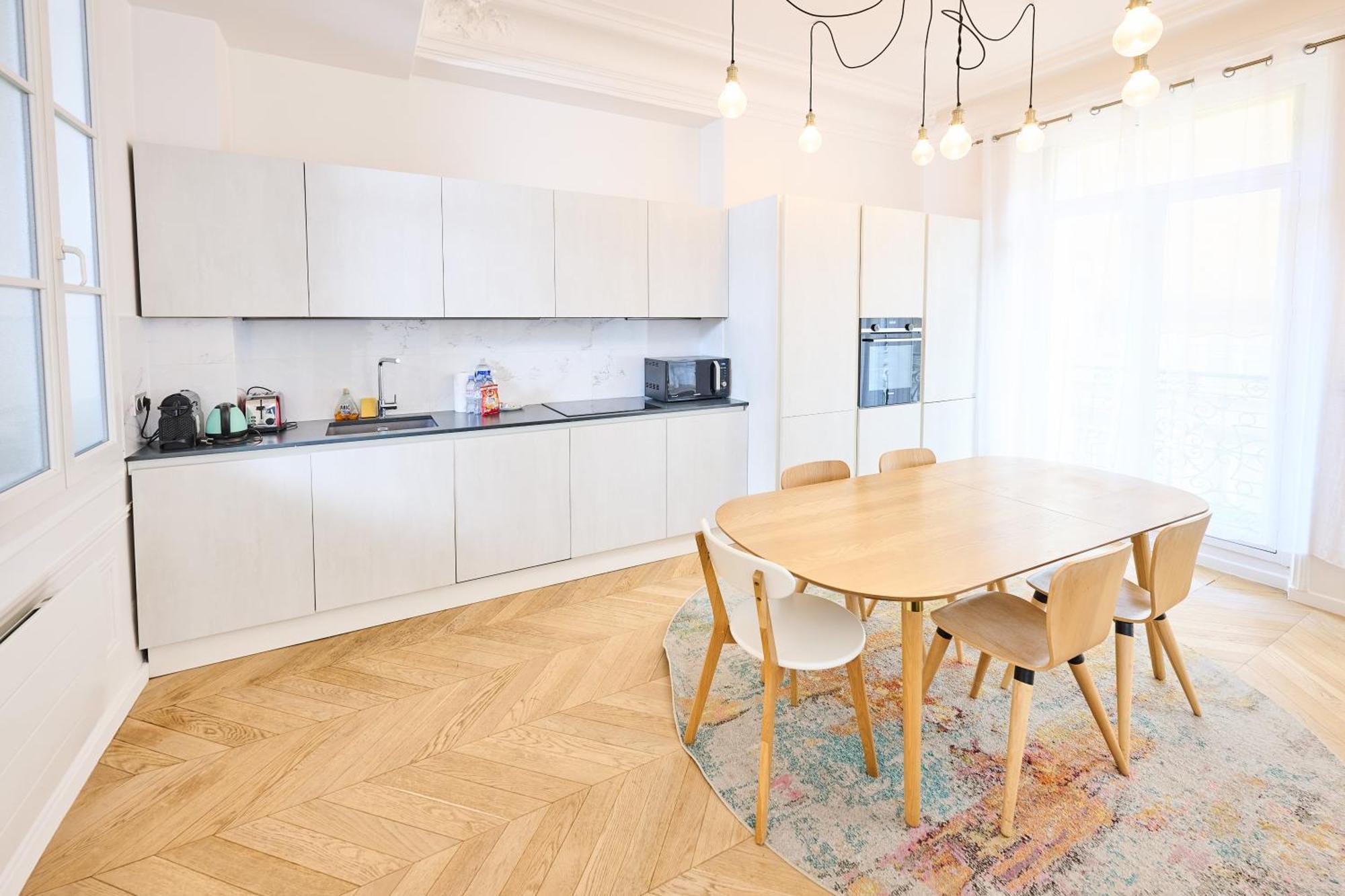 Champs Elysées!Montaigne, New Luxurious 6pers flat Parigi Esterno foto